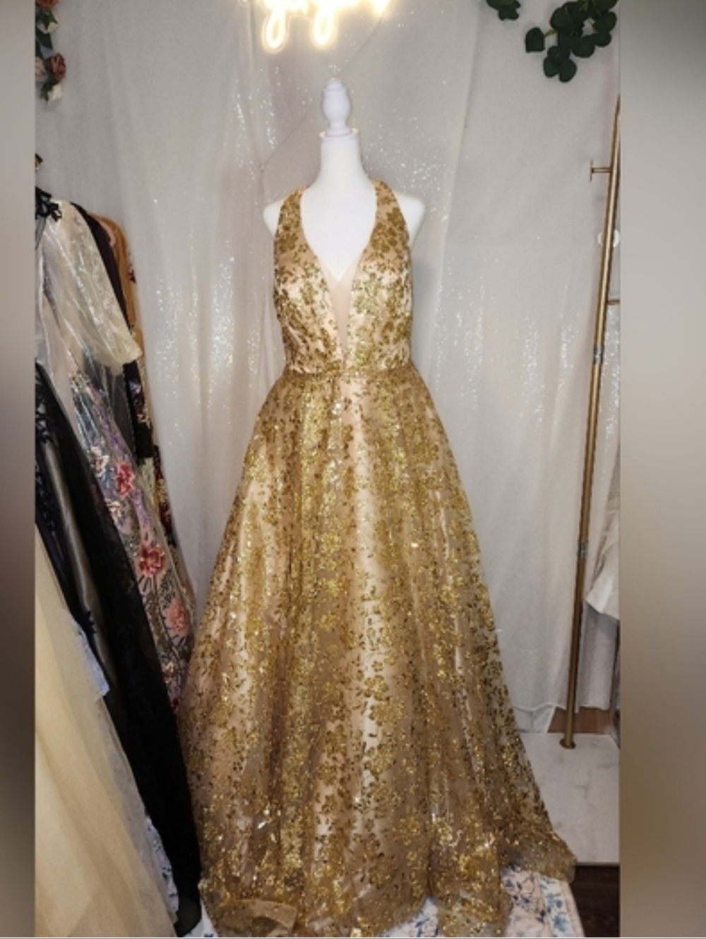 NWT Size XL Lenovia Gold Glitter Sequin Floral Lace Up Back A-Line Gown